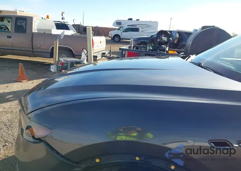 2019 Maserati Levante S Granlusso z USA, uszkodzony, nr VIN ZN661YUL8KX315518